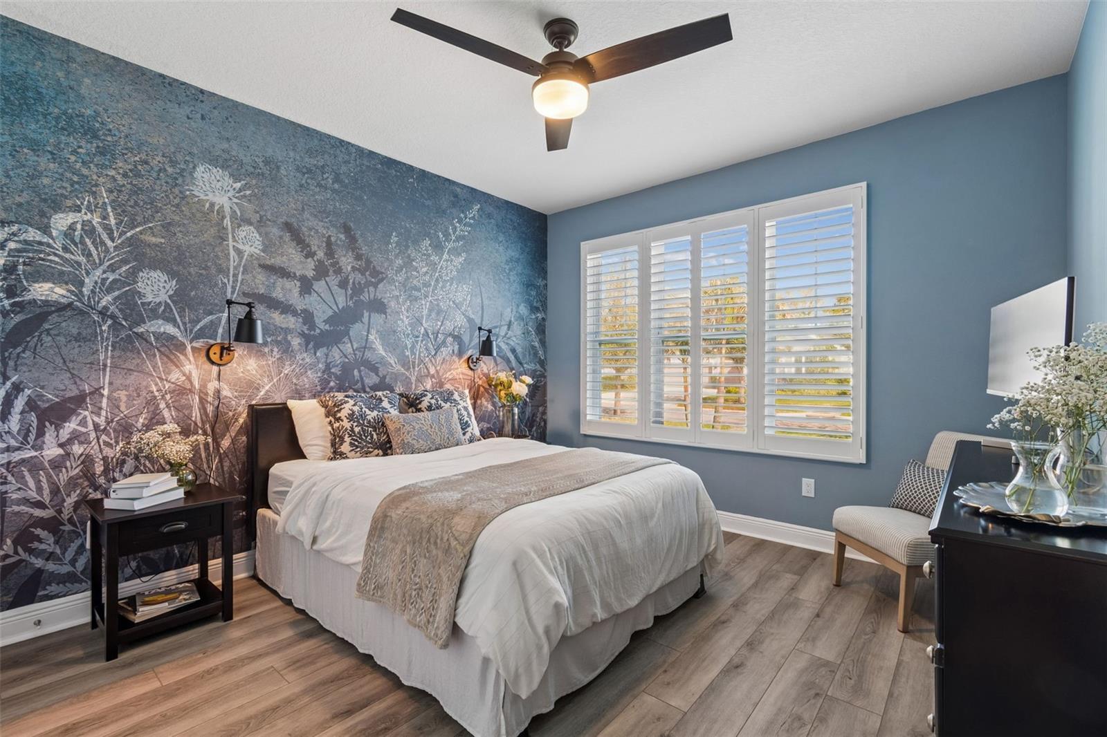 LAKESHORE OAKS SUB - Residential