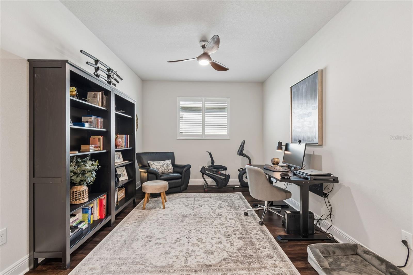 LAKESHORE OAKS SUB - Residential