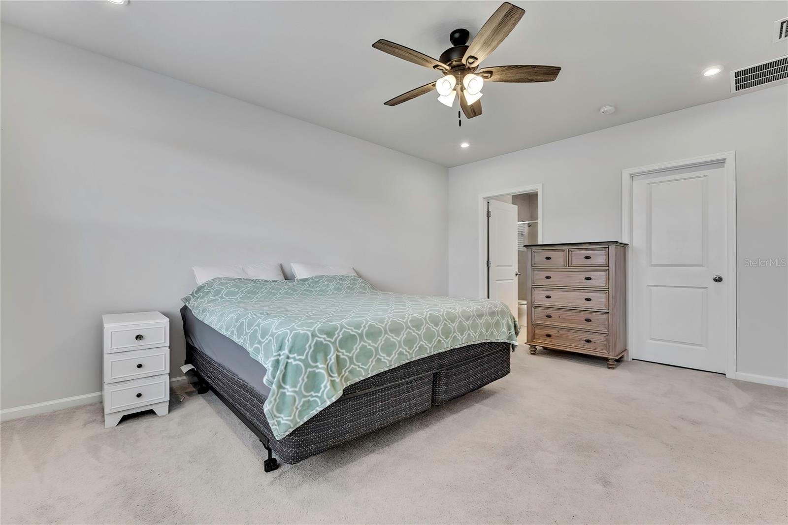 CYPRESS PRESERVE - Residential