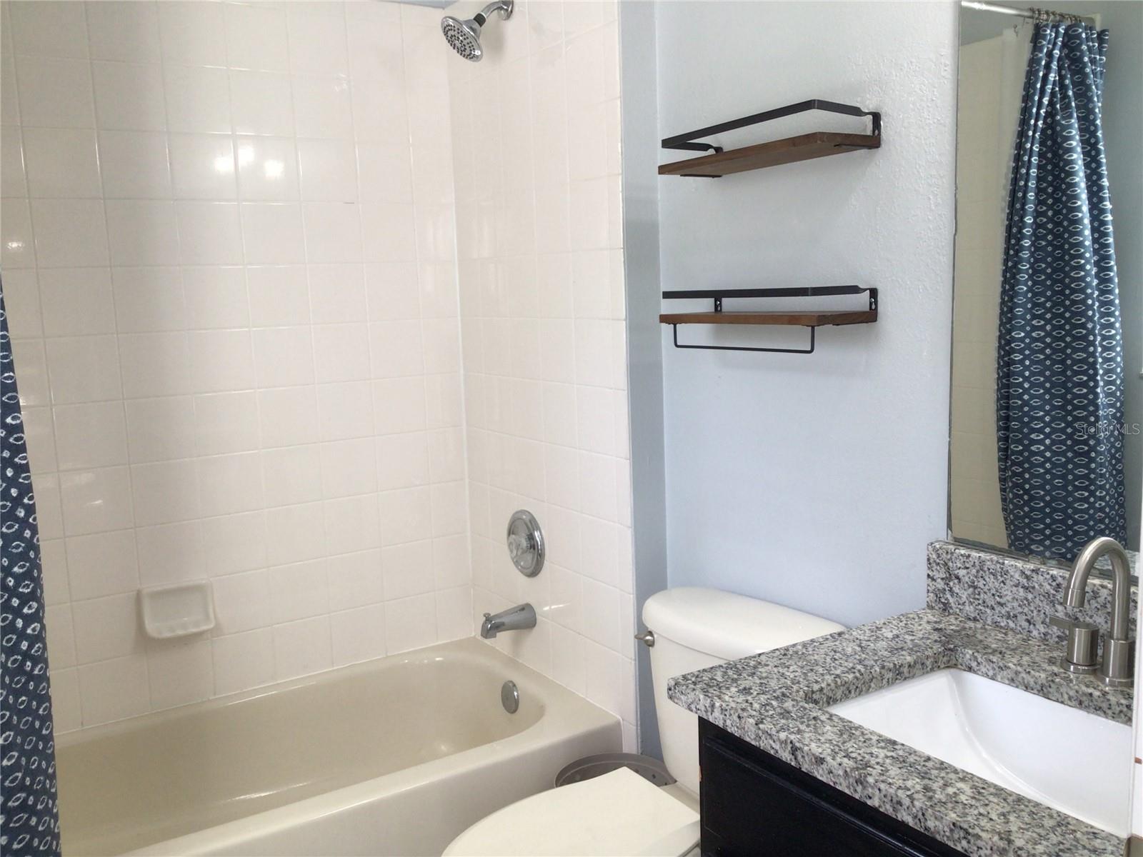 RYBOLT RESERVE PH 01 49 95 - Residential Lease