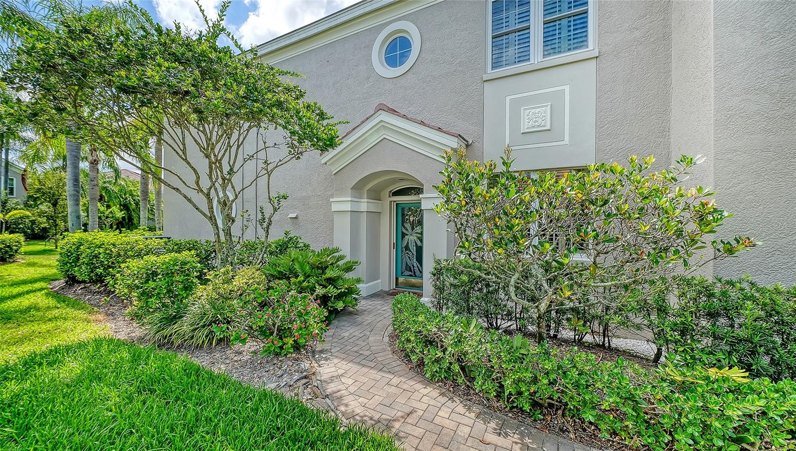 5211 PARISIENNE PLACE 101B27