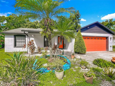 Photo of 1312 Perkins Road, Orlando, FL 32809 (MLS # O6346161) Photo of 1312 Perkins Road, Orlando, FL 32809 (MLS # O6346161)