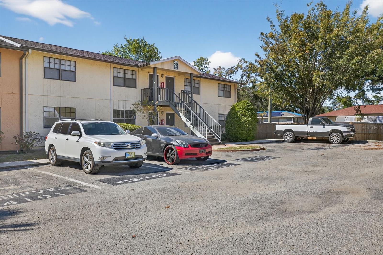 RENAISSANCE VILLAS CONDO - Residential Lease