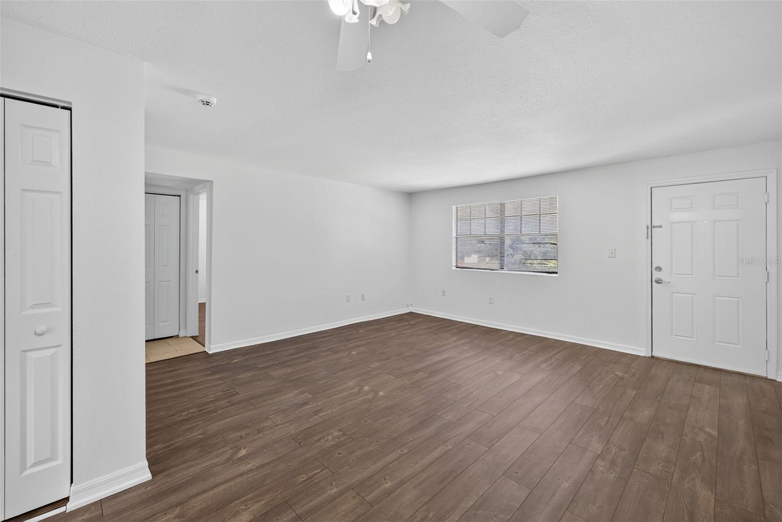 RENAISSANCE VILLAS CONDO - Residential Lease