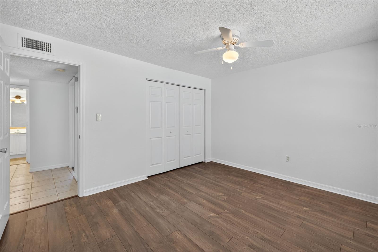 RENAISSANCE VILLAS CONDO - Residential Lease