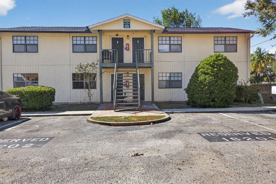 Absolutely gorgeous gated 2 Bedroom 1 Bath Renaissance Villas condo with new paint and new flooring, and new ceiling fan. From the moment you enter this spacious MOVE In Ready condo you will feel right at home. Large living room dining room area is perfect for entertaining.  The kitchen is tiled and has nice counter space. Refrigerator, Stove, Dishwasher, Microwave all are in excellent condition. Master Bedroom and 2nd Bedroom have nice natural light and with ample closet space. There is a washer and dryer for your convenience and condo has its own assigned parking space. This Community is gated and has a community pool. Great Location. Close to I-275, Hospitals, Busch Gardens, and the University of South Florida.