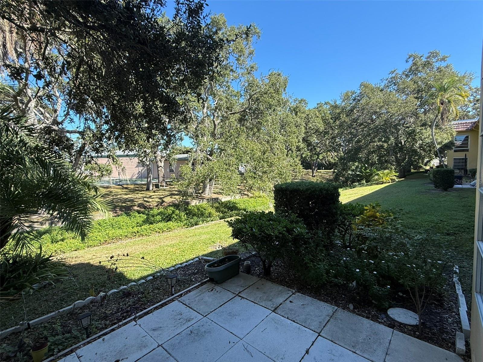 GREENBRIAR CONDO - Residential Lease