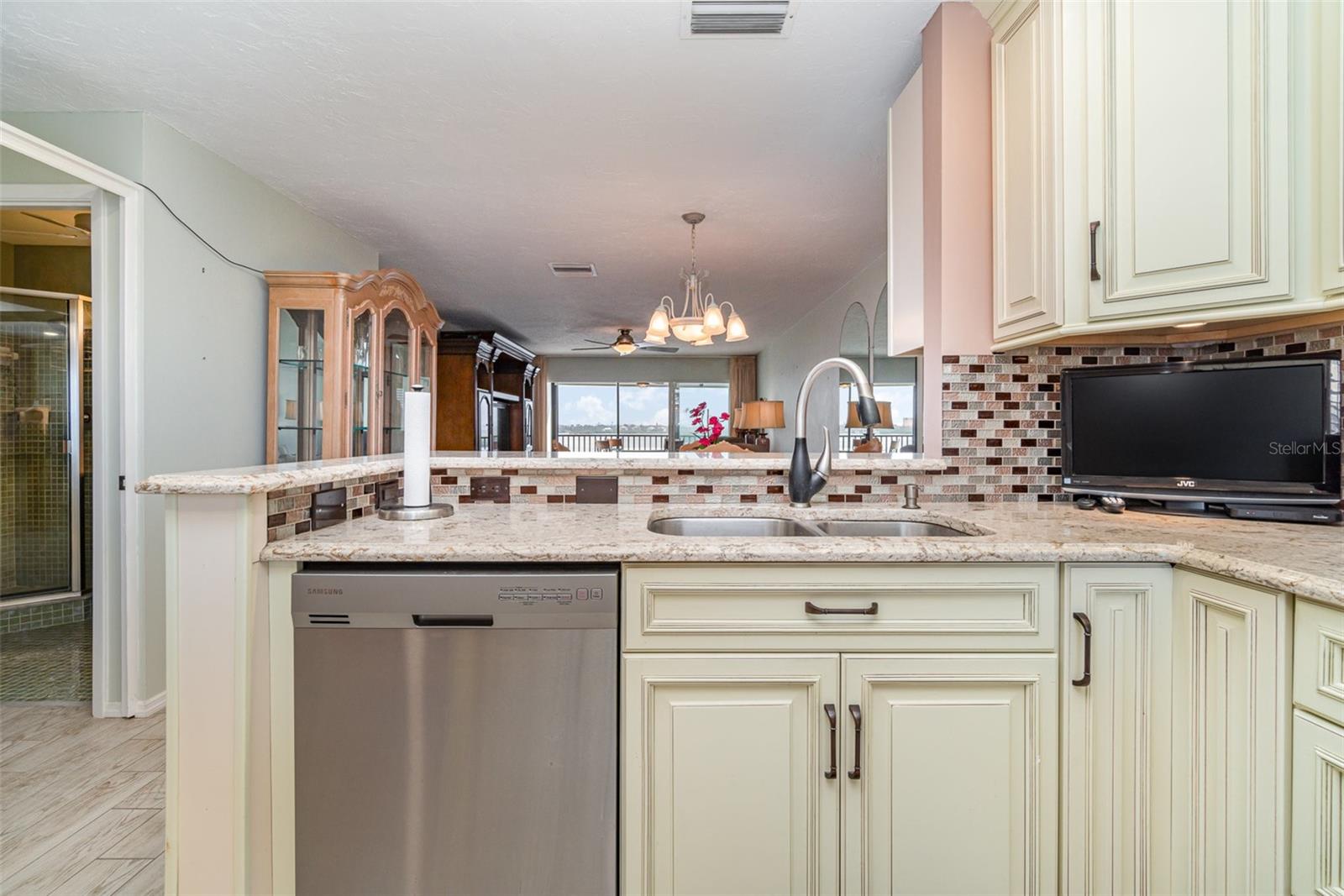 SUNRISE COVE SEC 4 - Residential