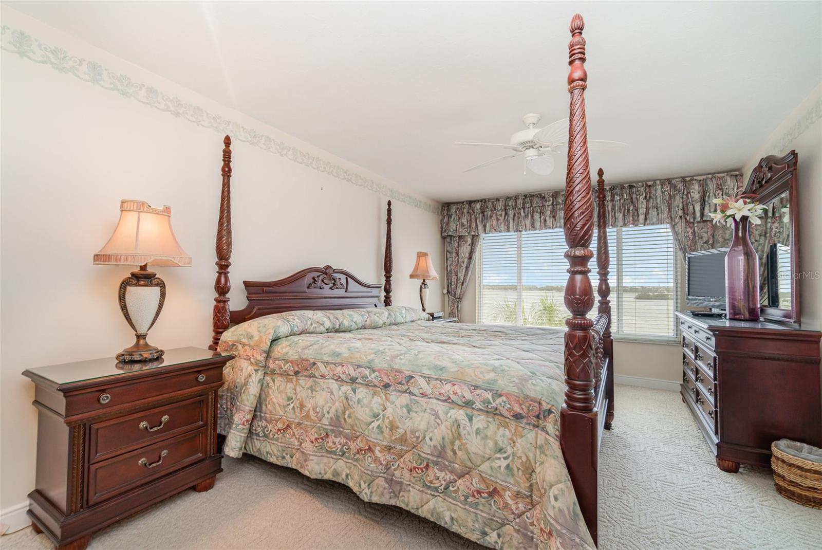 SUNRISE COVE SEC 4 - Residential