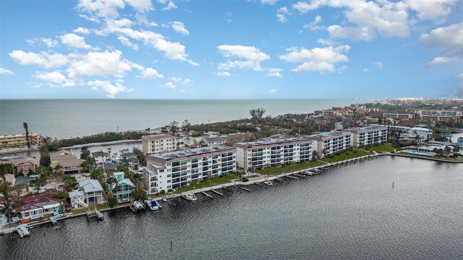 SUNRISE COVE SEC 4 - Residential