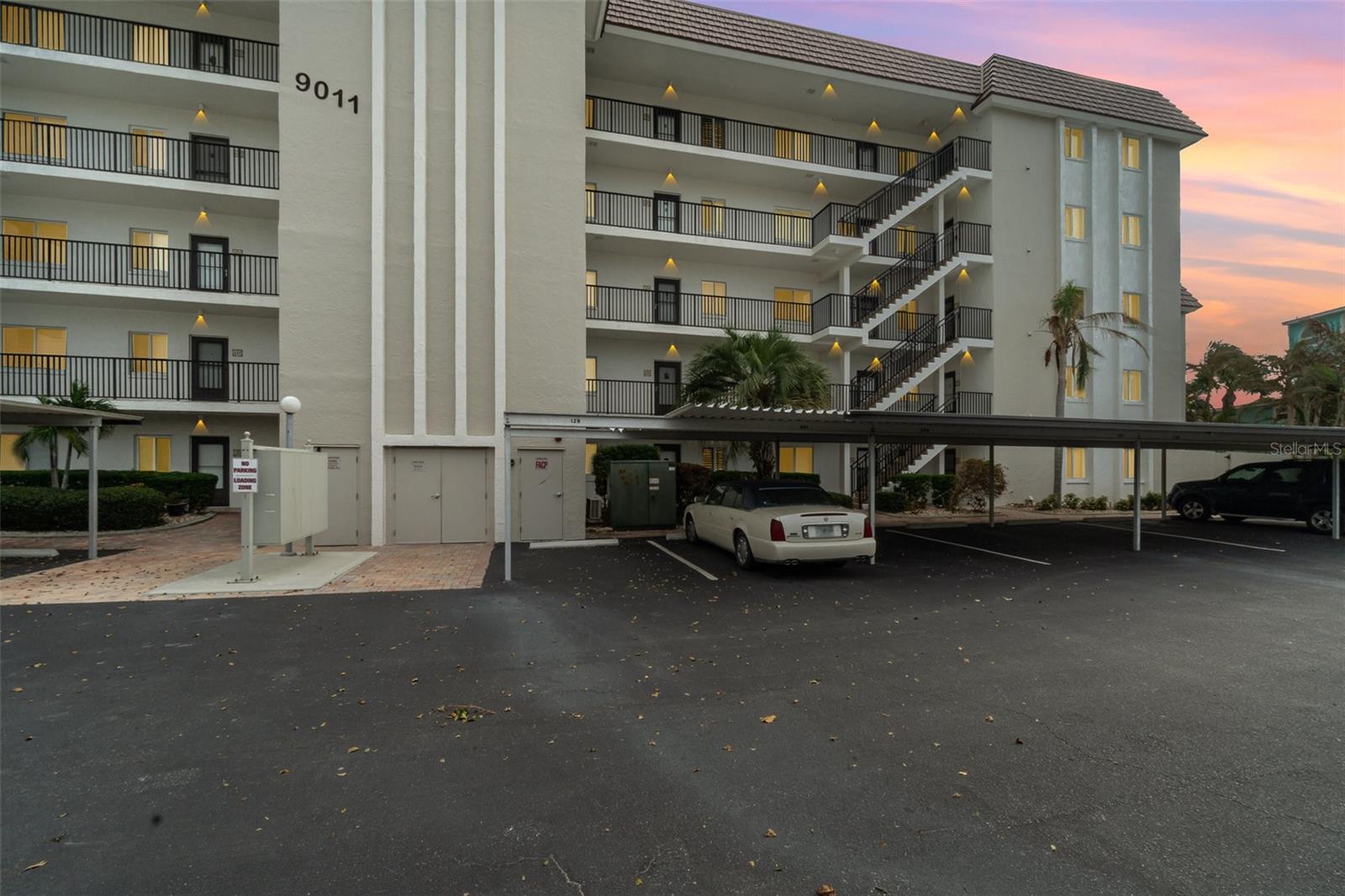 SUNRISE COVE SEC 4 - Residential