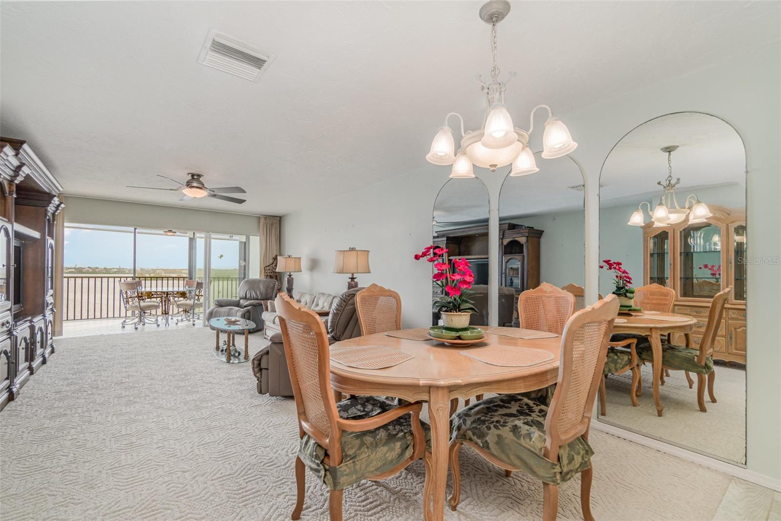 SUNRISE COVE SEC 4 - Residential