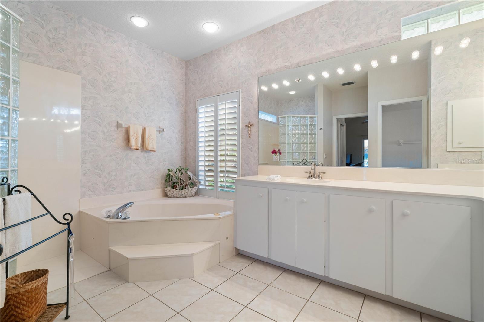 PUNTA FORDA ISLES SEC 12 - Residential
