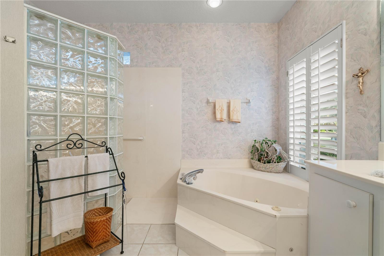 PUNTA FORDA ISLES SEC 12 - Residential