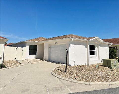 Tiny photo for 1336 Lajolla Circle, Lady Lake, FL 32159 (MLS # G5109333)