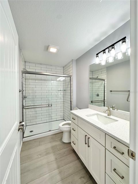 Tiny photo for 1336 Lajolla Circle, Lady Lake, FL 32159 (MLS # G5109333)