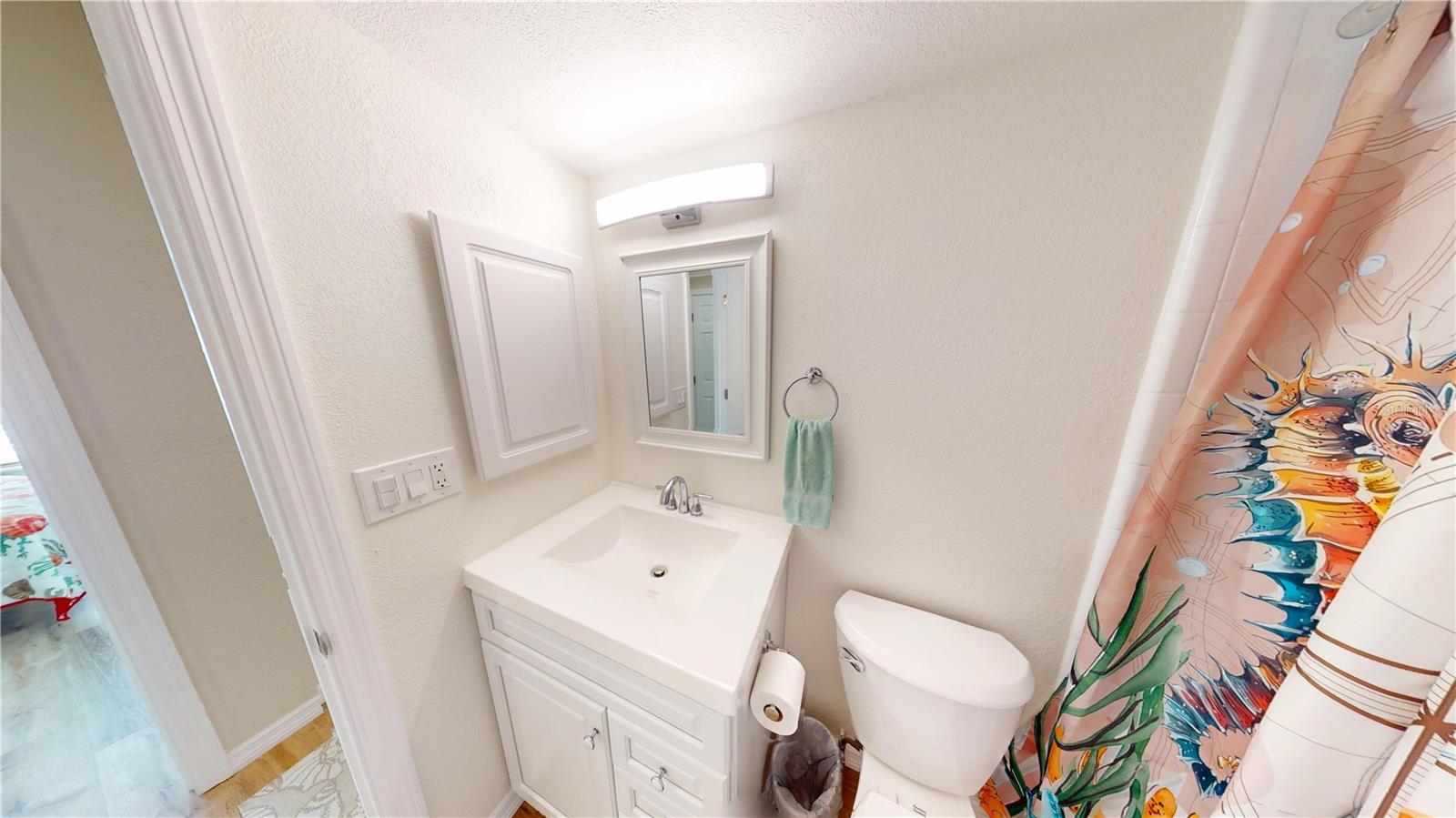 ISLANDER POINT CONDO - Residential