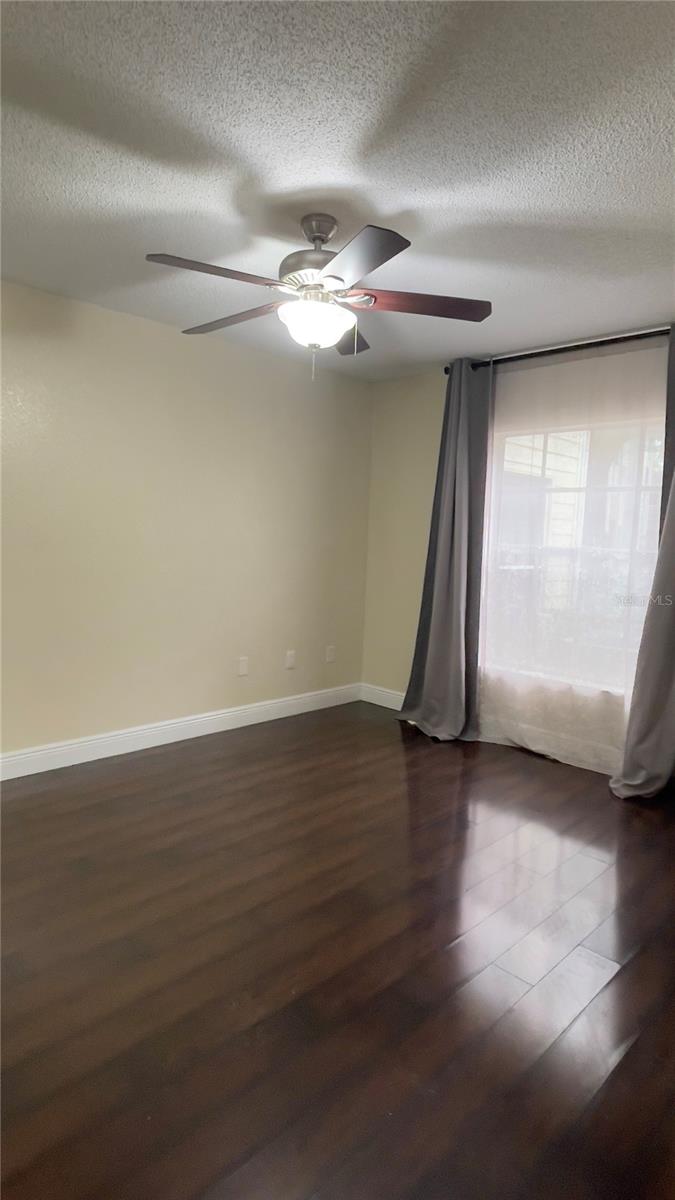 BELMONT/PK CENTRAL CONDO - Residential Lease
