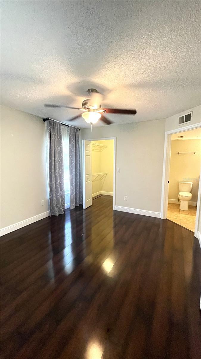 BELMONT/PK CENTRAL CONDO - Residential Lease