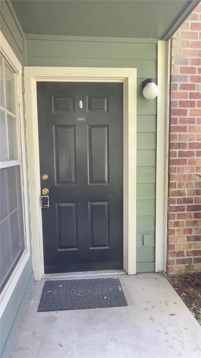 BELMONT/PK CENTRAL CONDO - Residential Lease