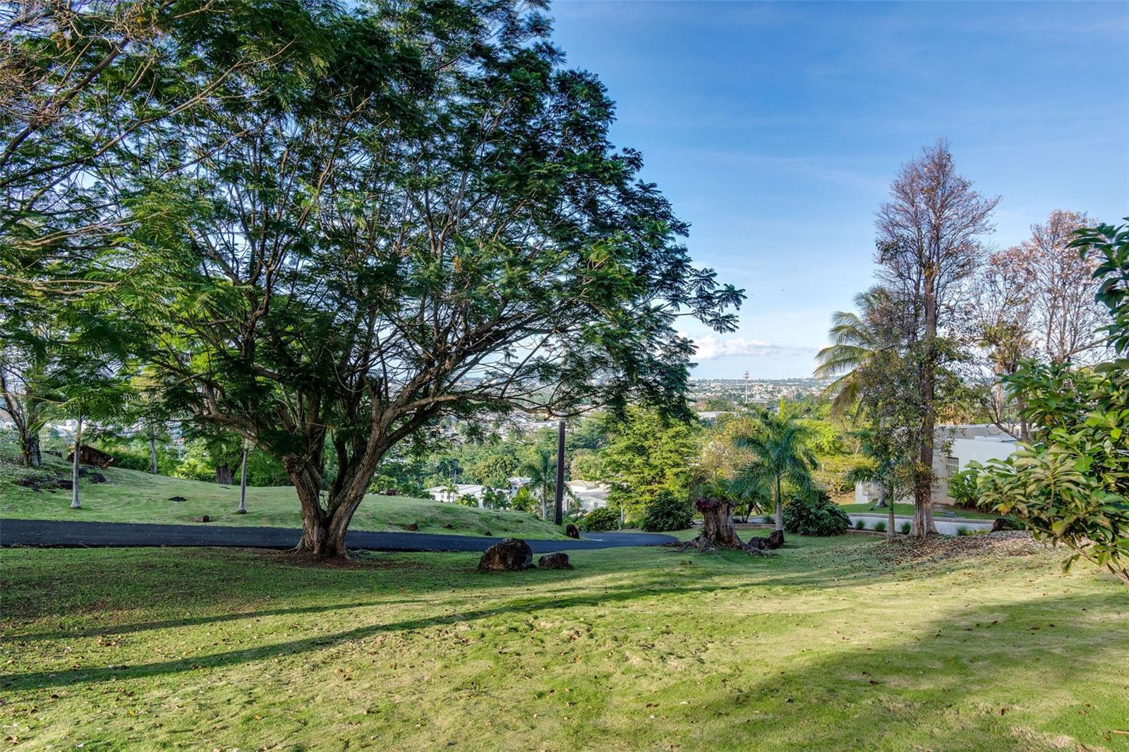 VILLAS DEL OLIMPO - Residential