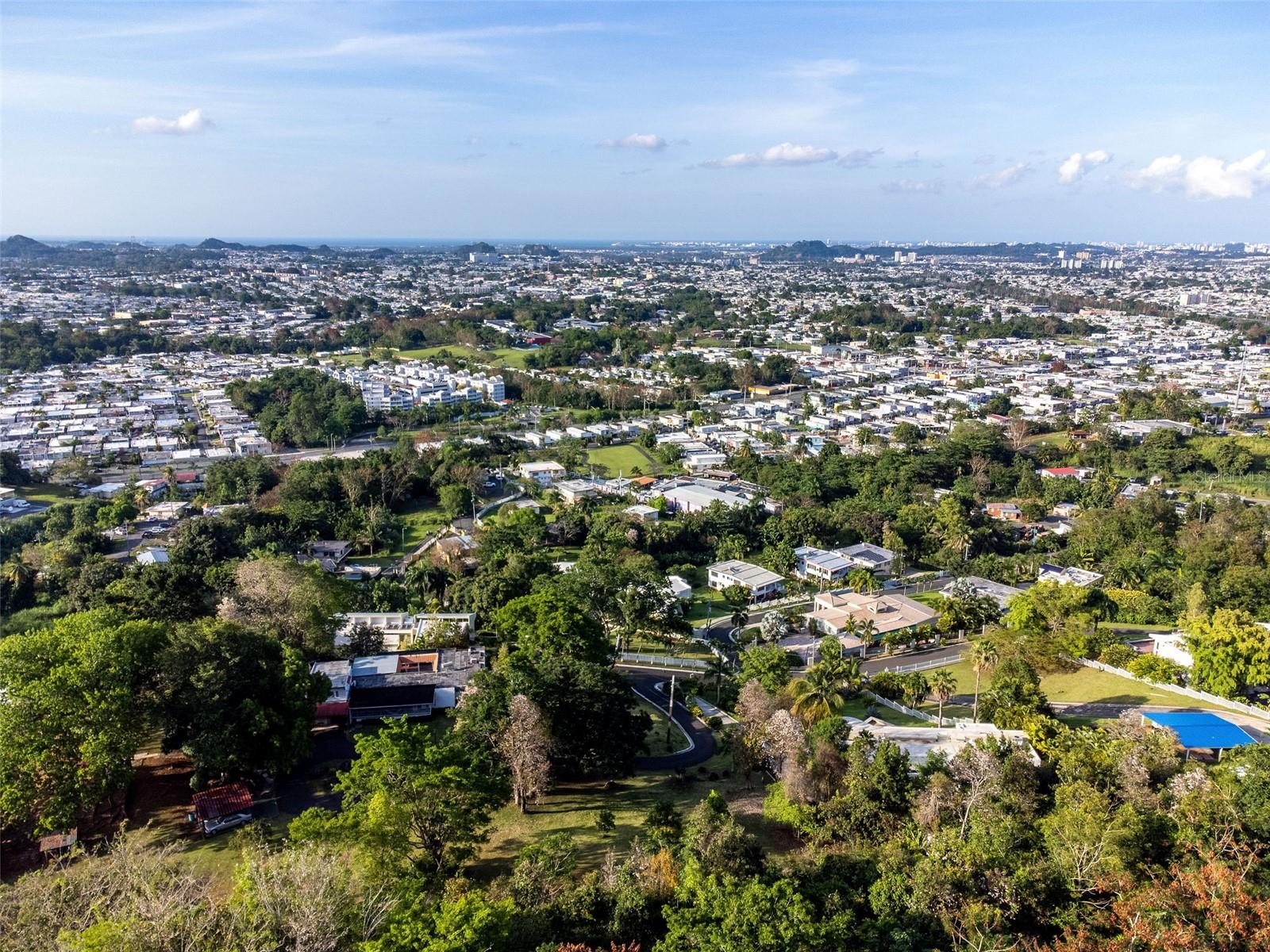 VILLAS DEL OLIMPO - Residential