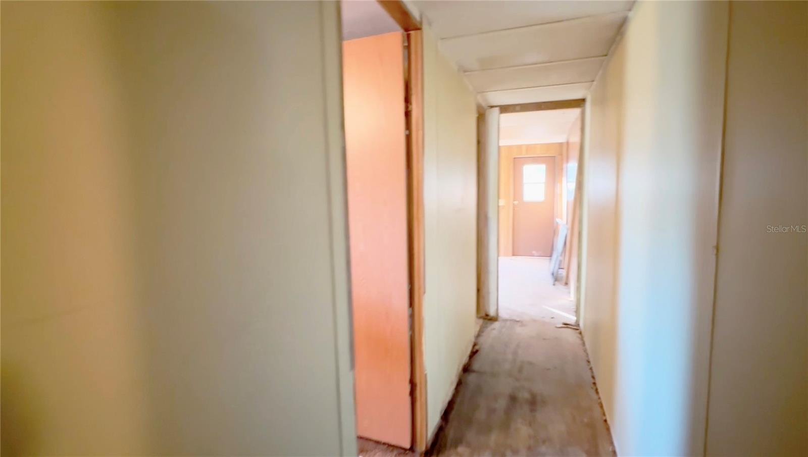 24-11-14 0005.00 ACRES W1/2 OF SE1/4 OF NW1/4 OF N - Residential