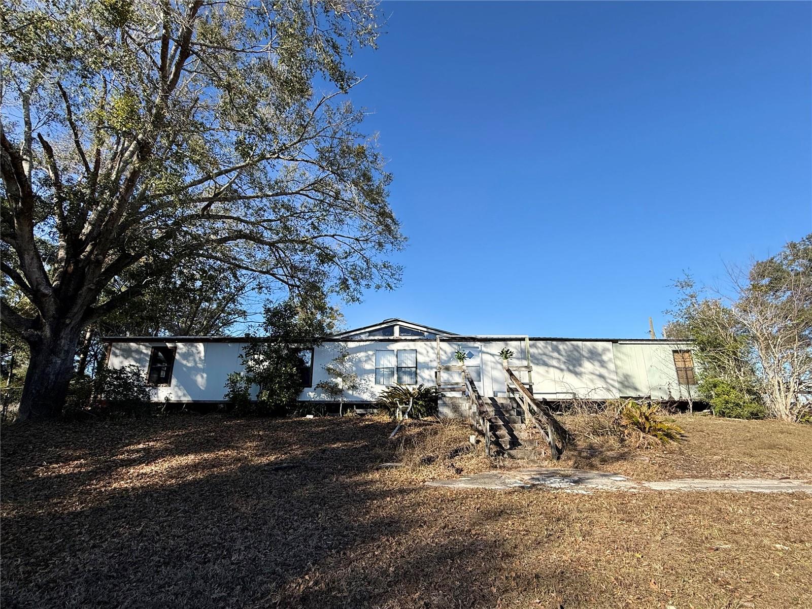 24-11-14 0005.00 ACRES W1/2 OF SE1/4 OF NW1/4 OF N - Residential