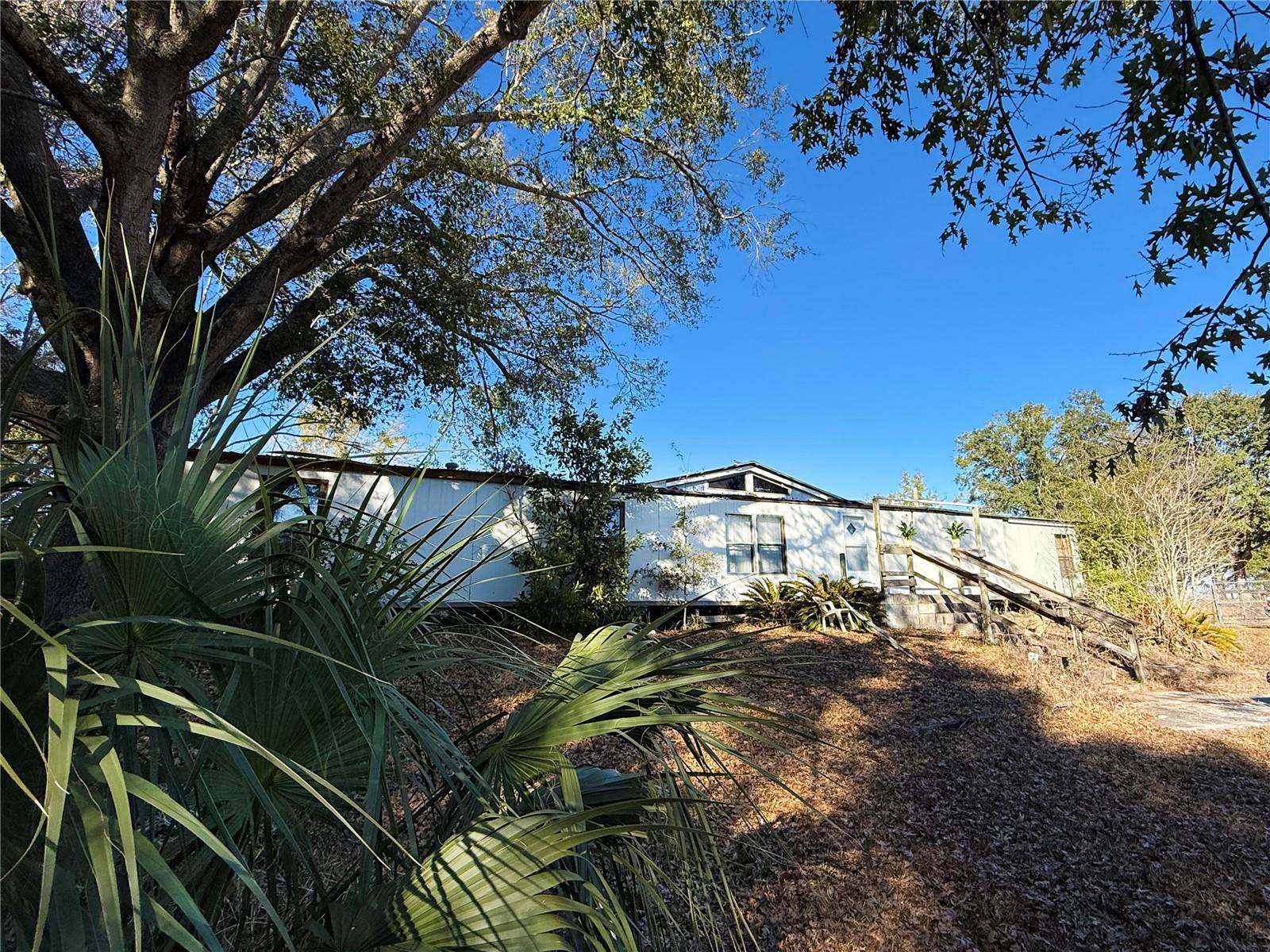 24-11-14 0005.00 ACRES W1/2 OF SE1/4 OF NW1/4 OF N - Residential