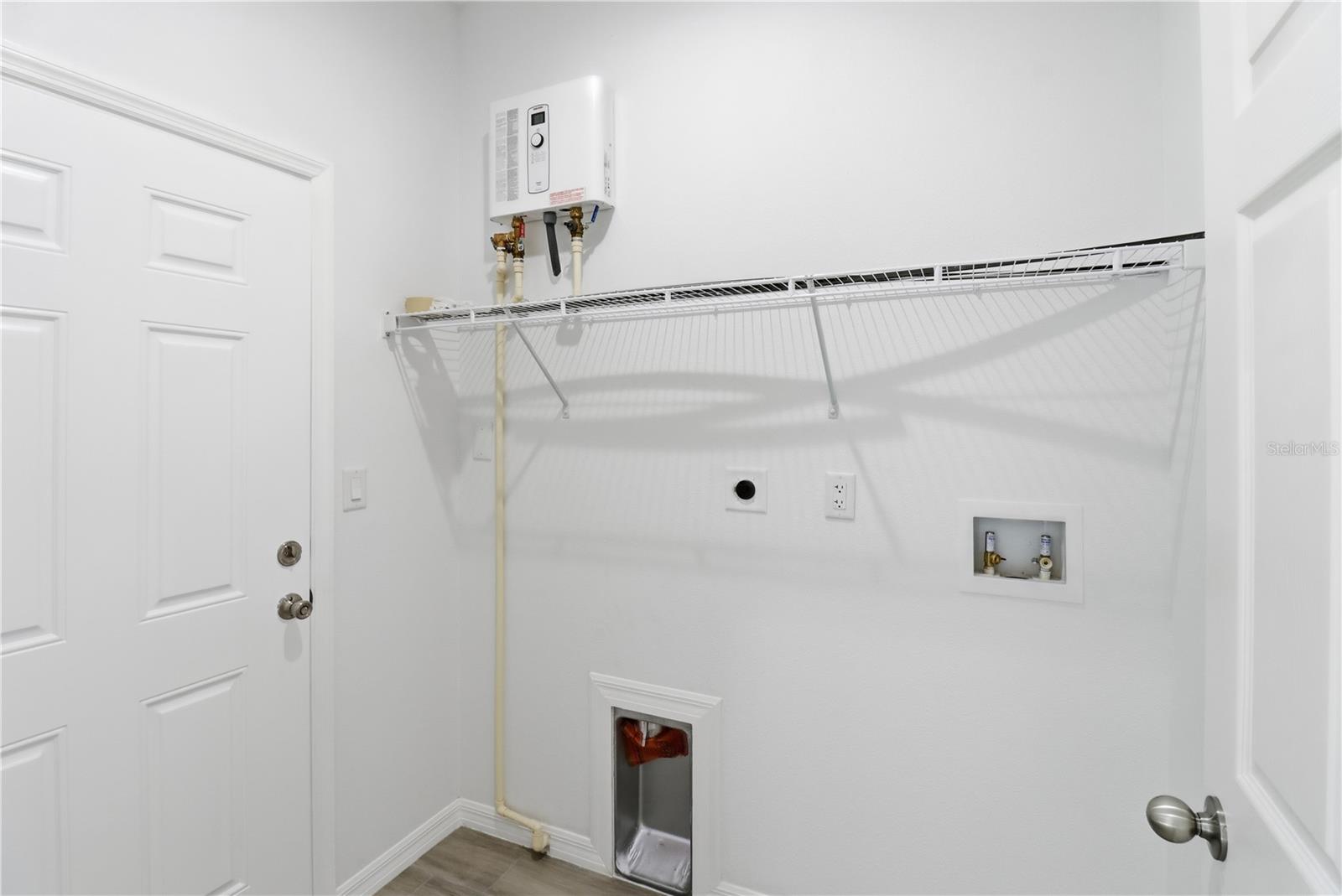 INVERNESS HIGHLANDS SOUTH - Residential