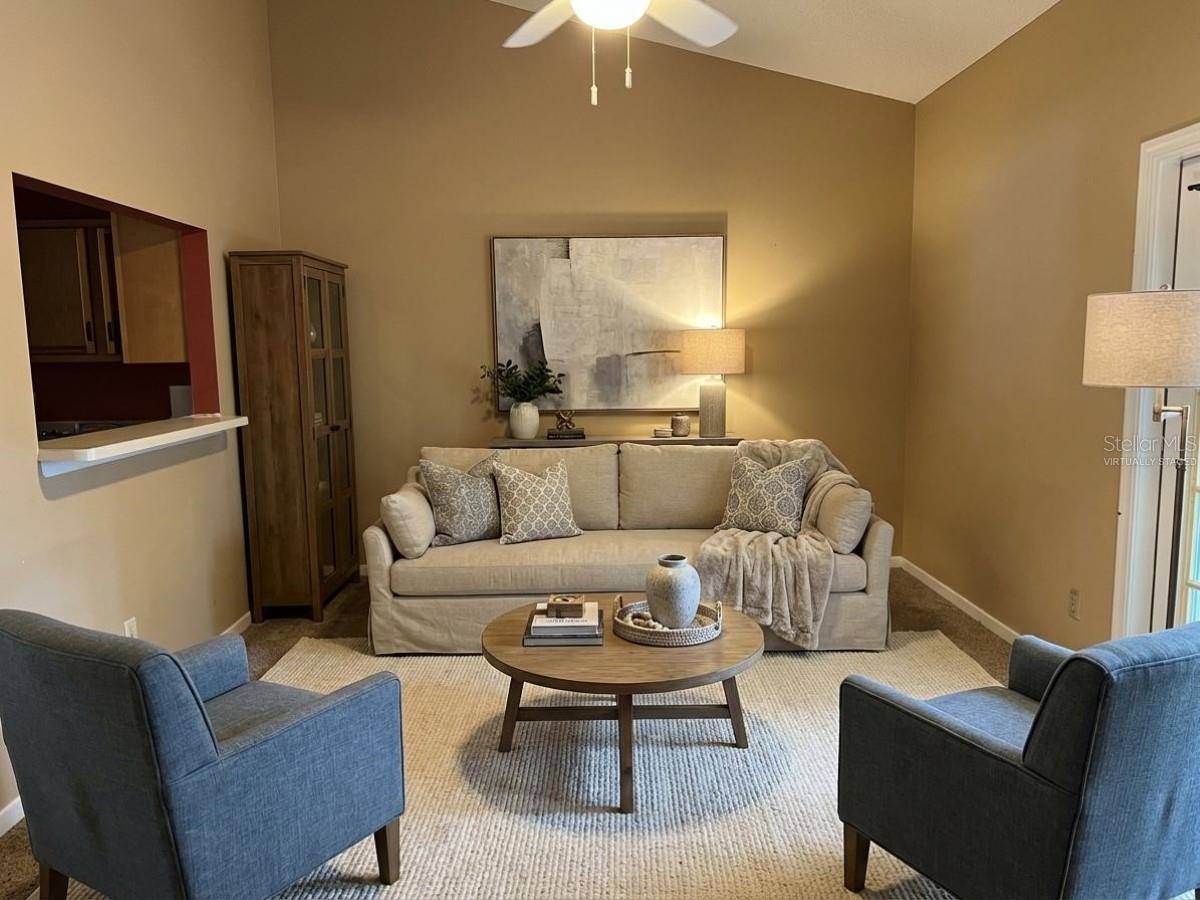 MONTGOMERY SQUARE - Residential