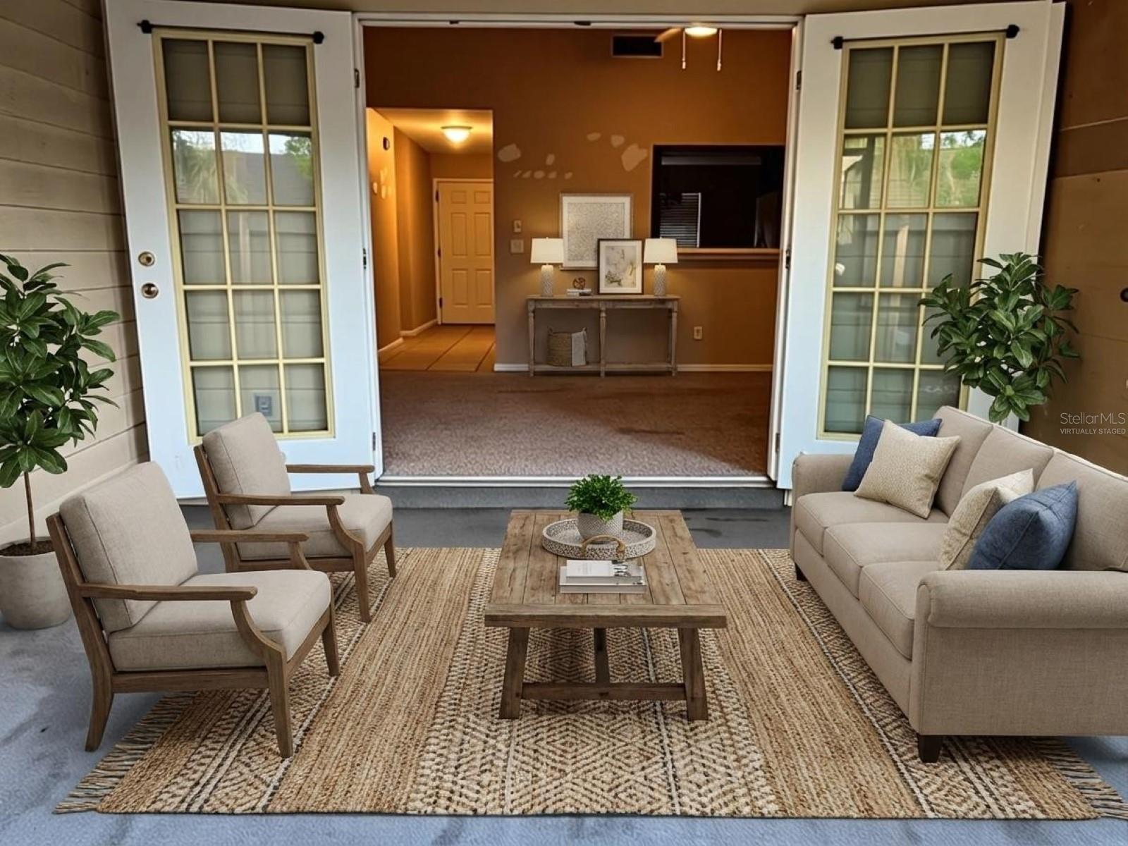 MONTGOMERY SQUARE - Residential