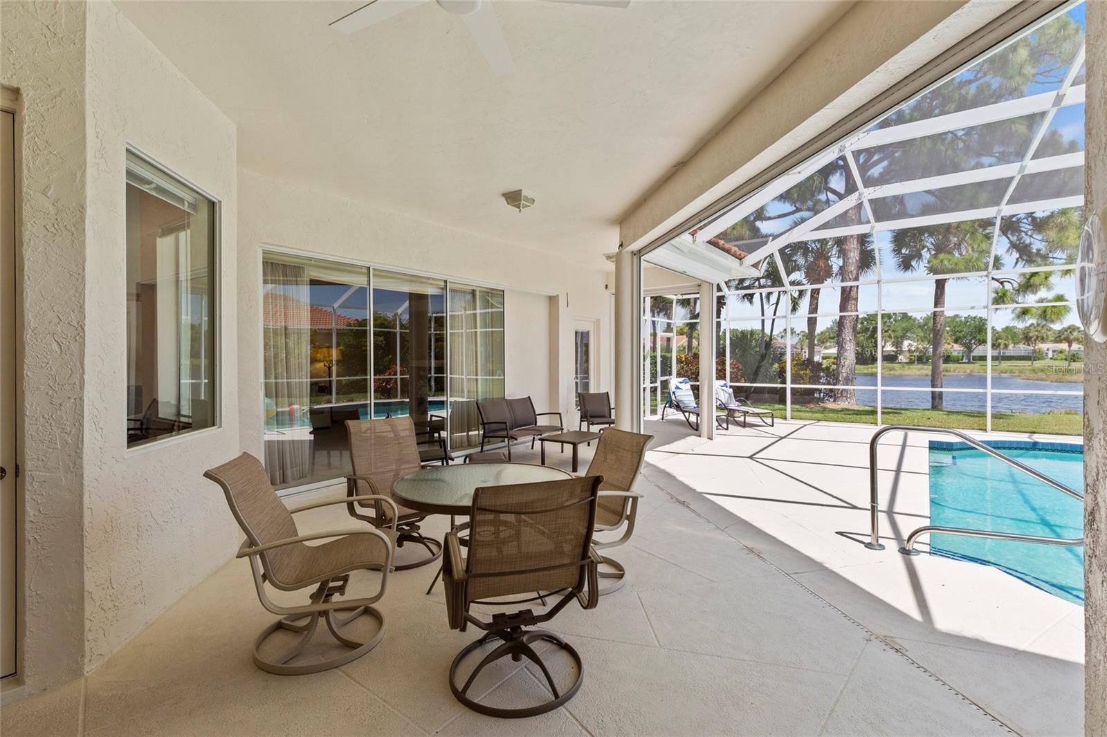 STONEYBROOK GOLF & COUNTRY CLUB - Residential