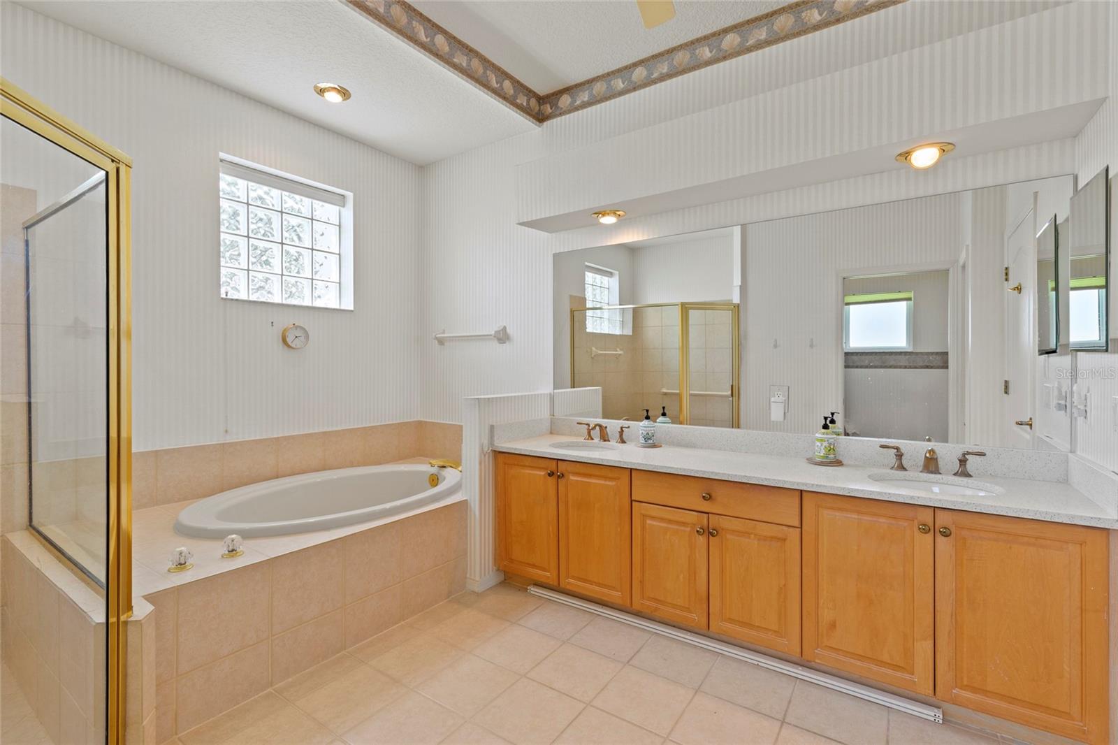 STONEYBROOK GOLF & COUNTRY CLUB - Residential