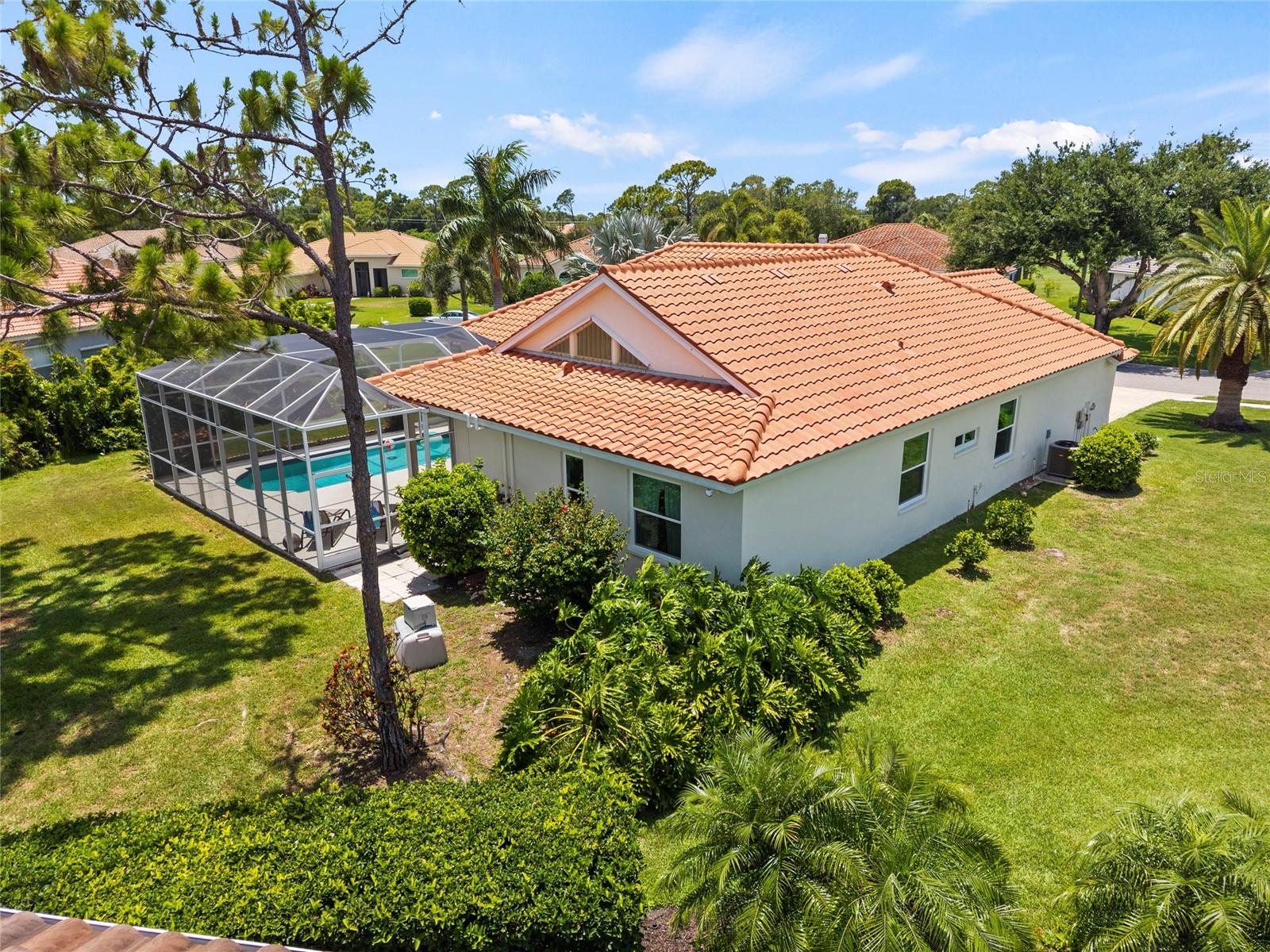 STONEYBROOK GOLF & COUNTRY CLUB - Residential