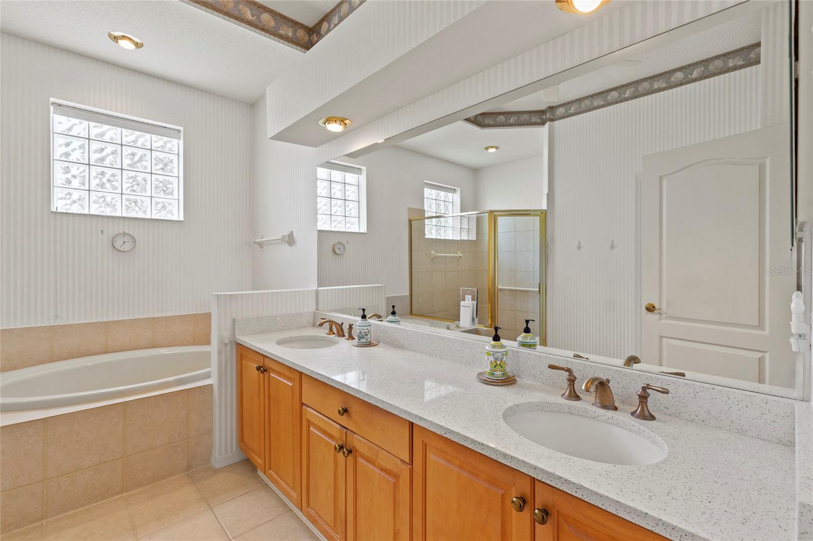 STONEYBROOK GOLF & COUNTRY CLUB - Residential