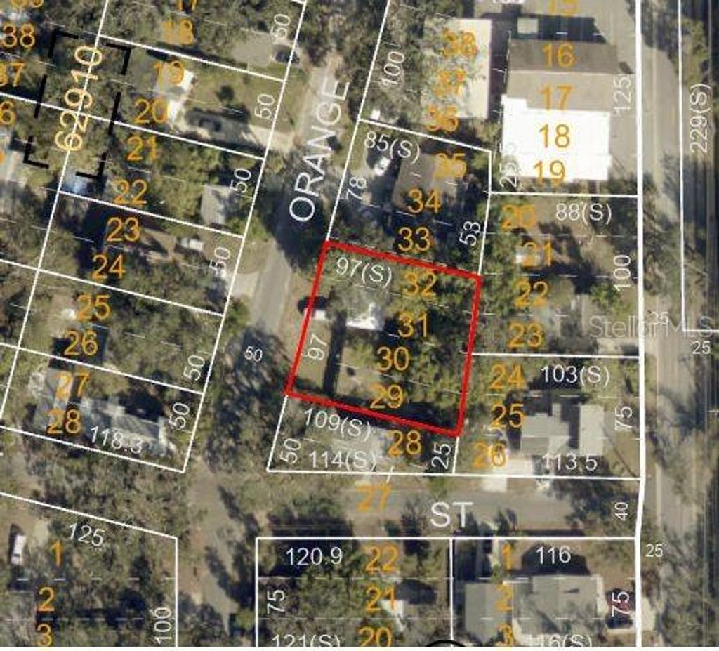 Photo of 1215 Orange Avenue, Dunedin, FL 34698 (MLS # TB8445409)