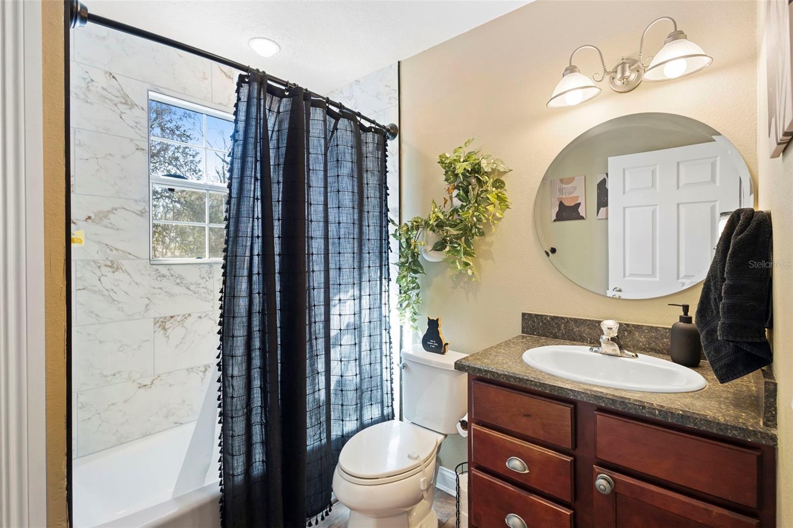 ORANGE CITY - Residential