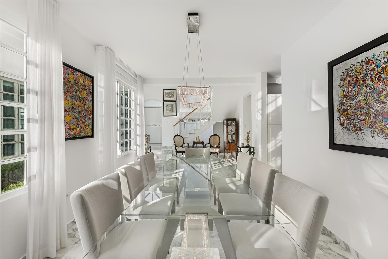 URB MONTEHIEDRA - Residential