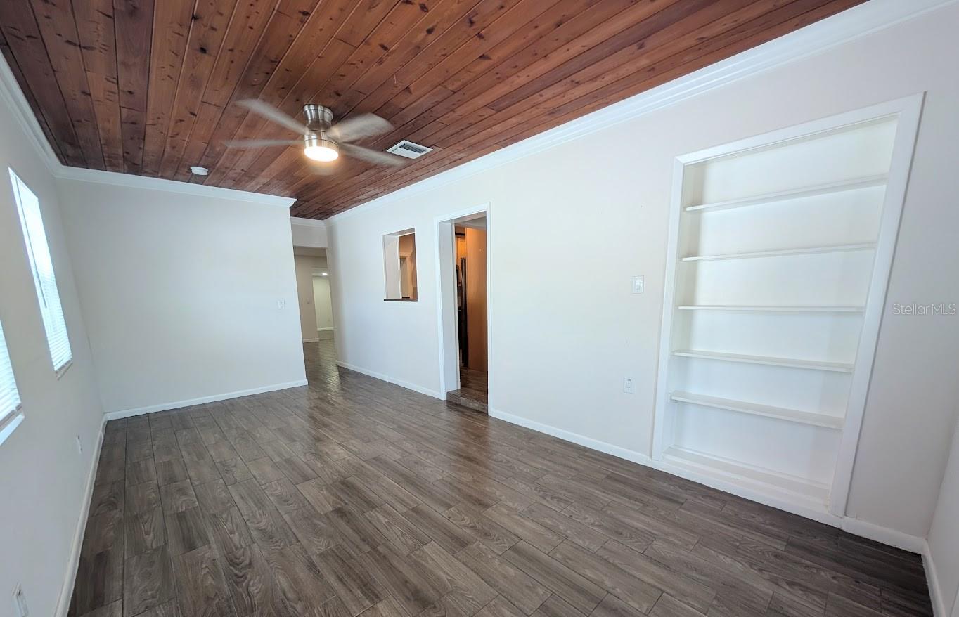 3312 W PEARL AVENUE