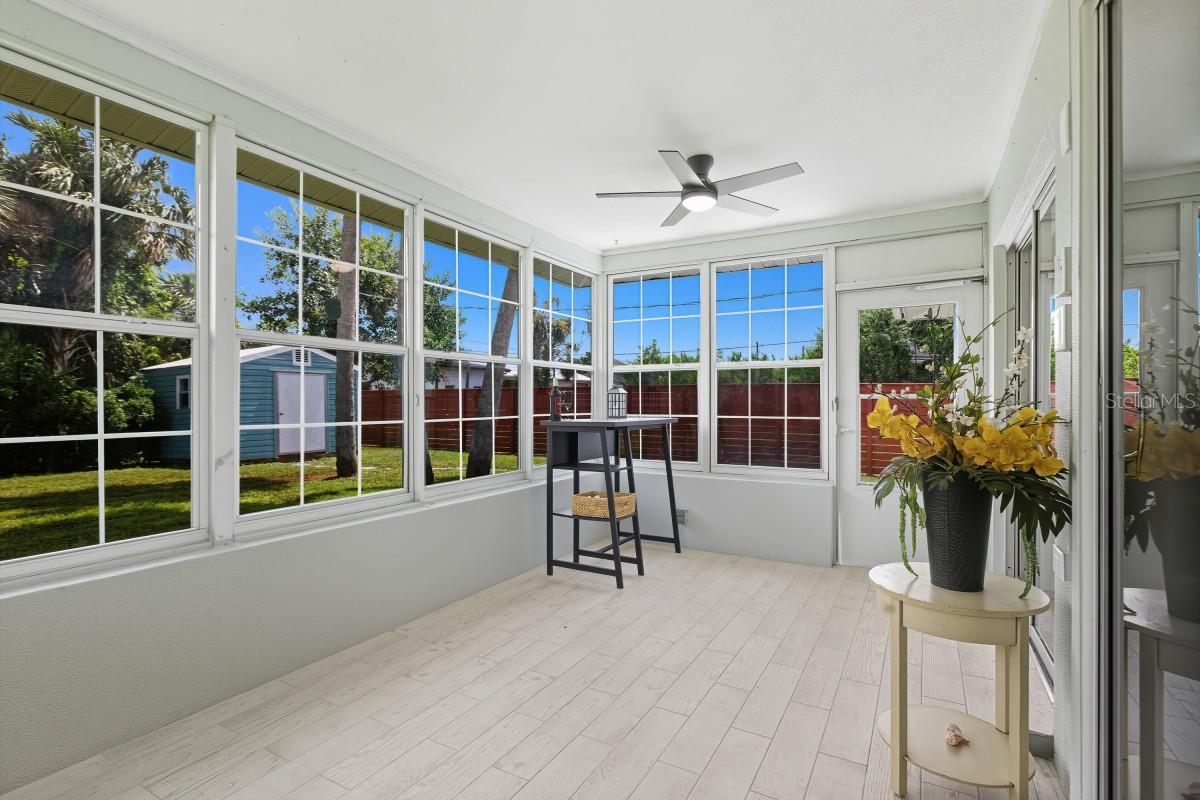 CHARLOTTE PARK - Residential