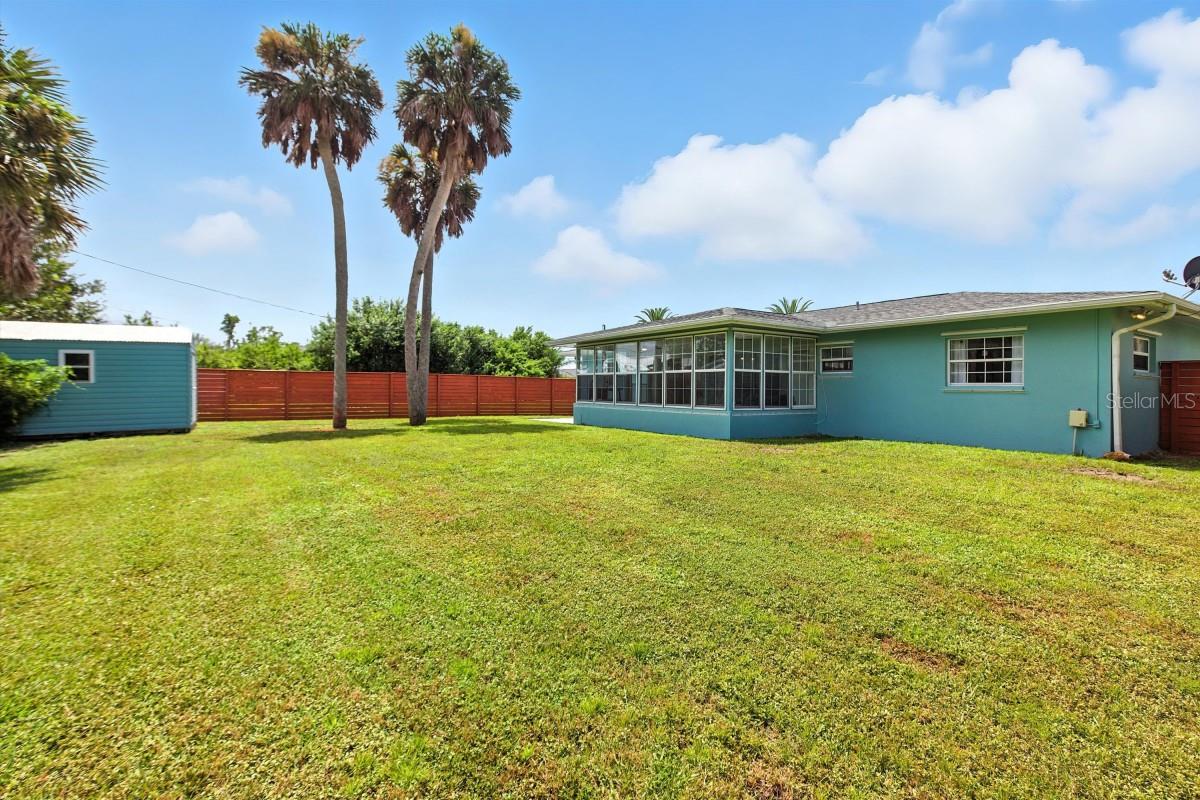 CHARLOTTE PARK - Residential