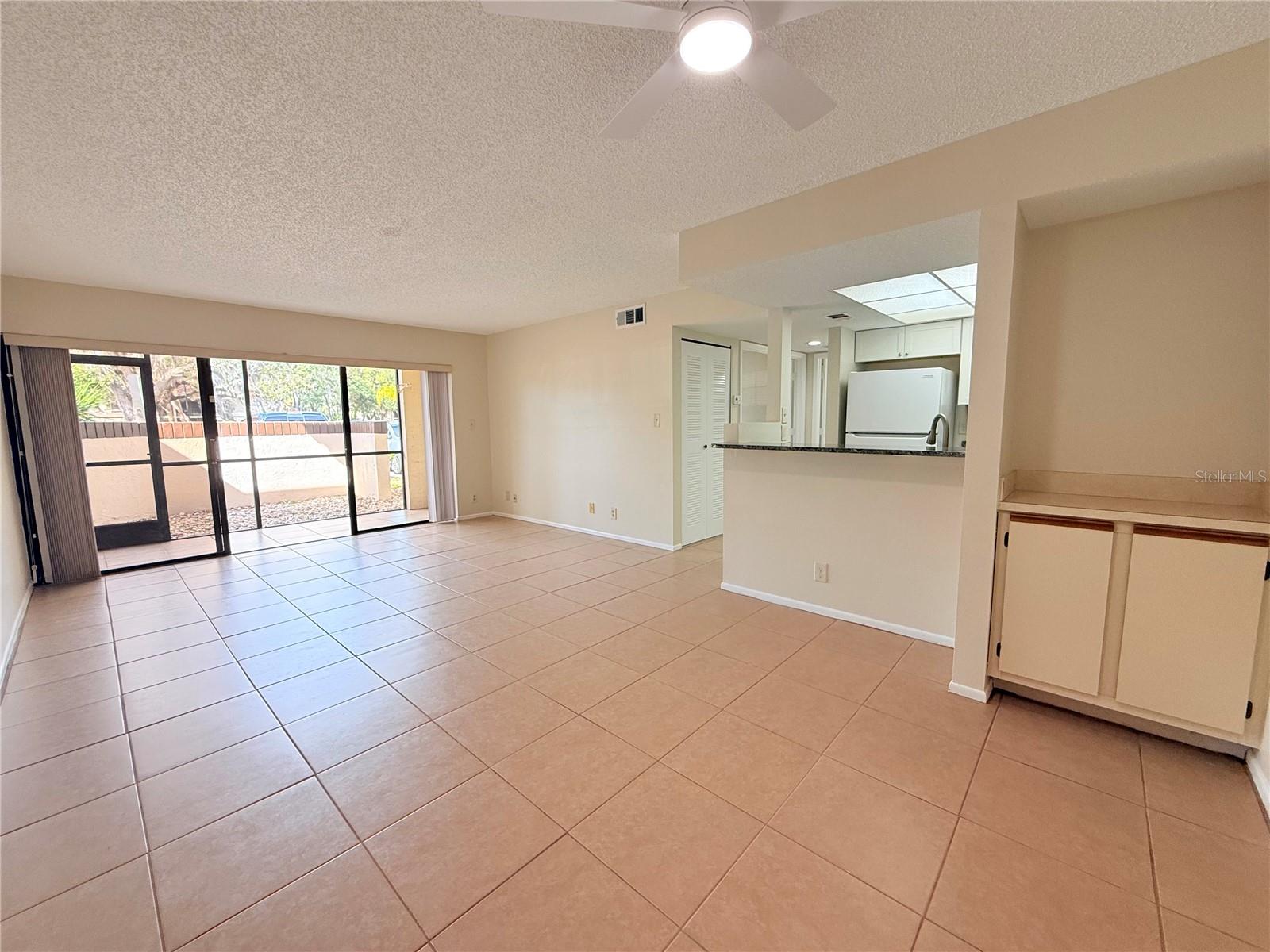 OAKS 03 - Residential