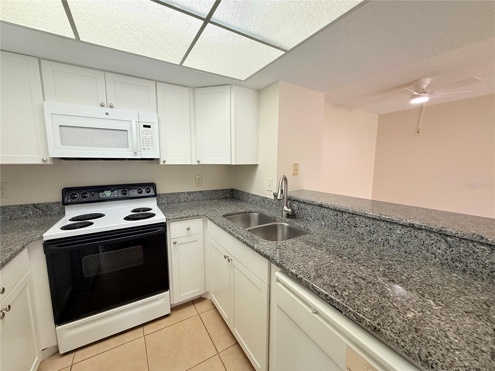 OAKS 03 - Residential