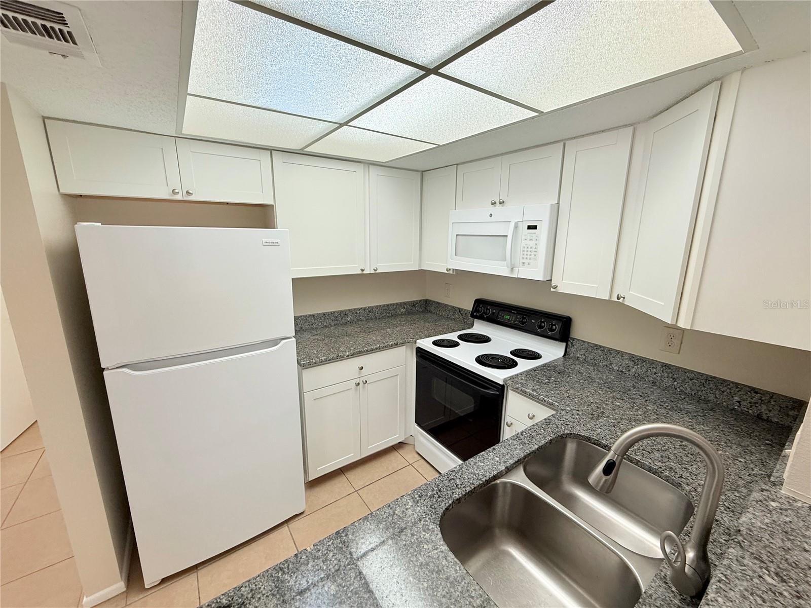 OAKS 03 - Residential