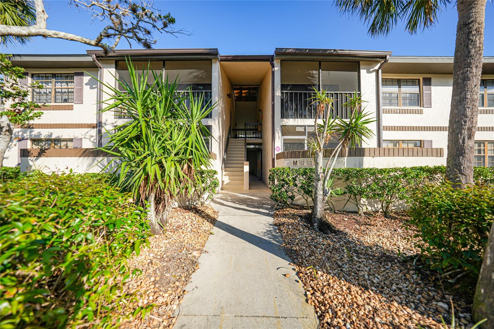 OAKS 03 - Residential