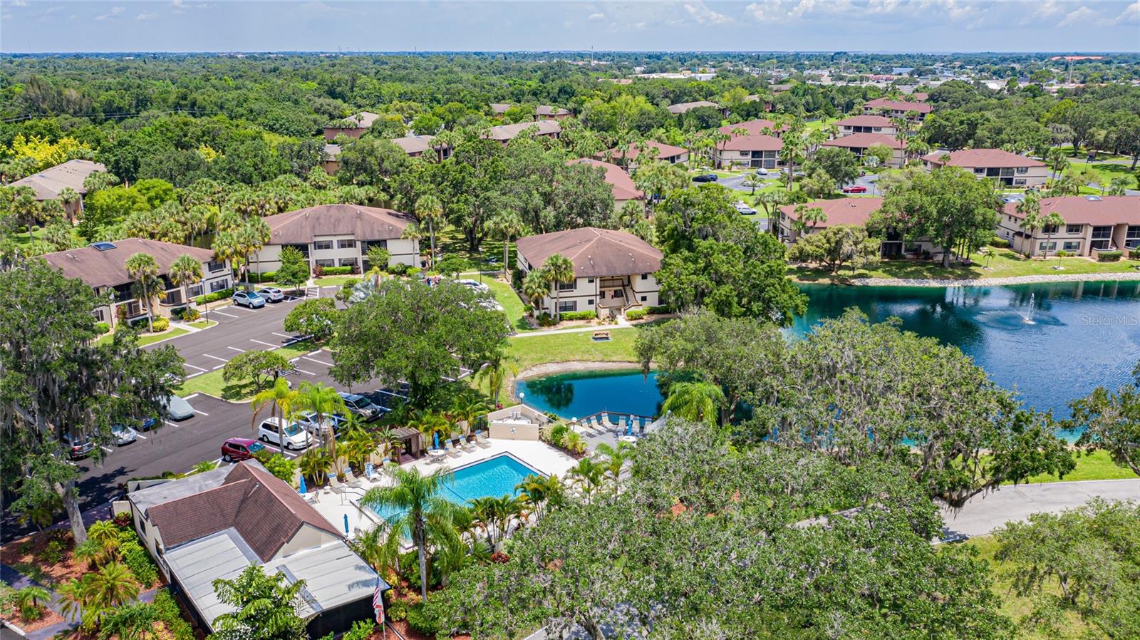 OAKS 03 - Residential