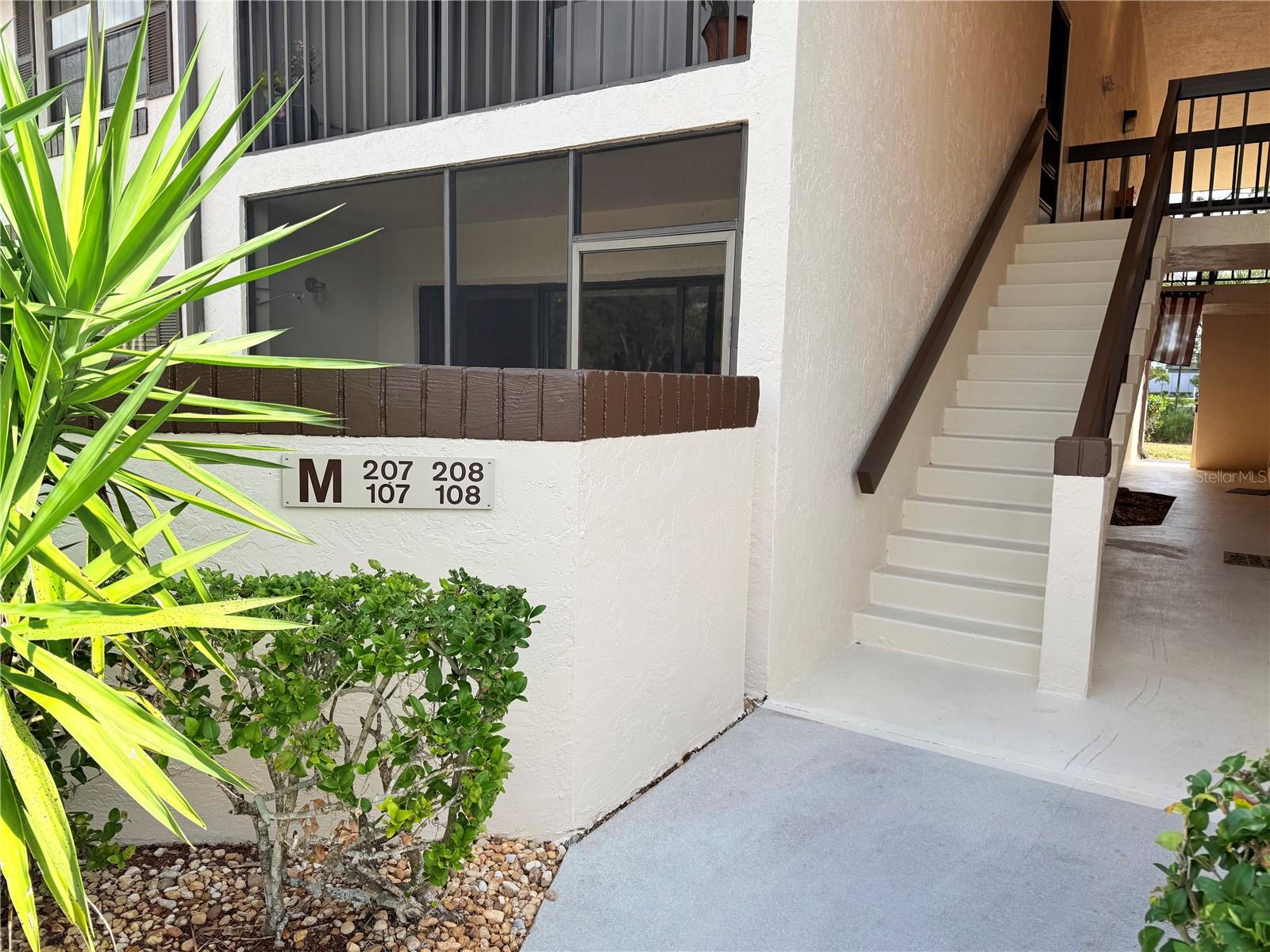 OAKS 03 - Residential