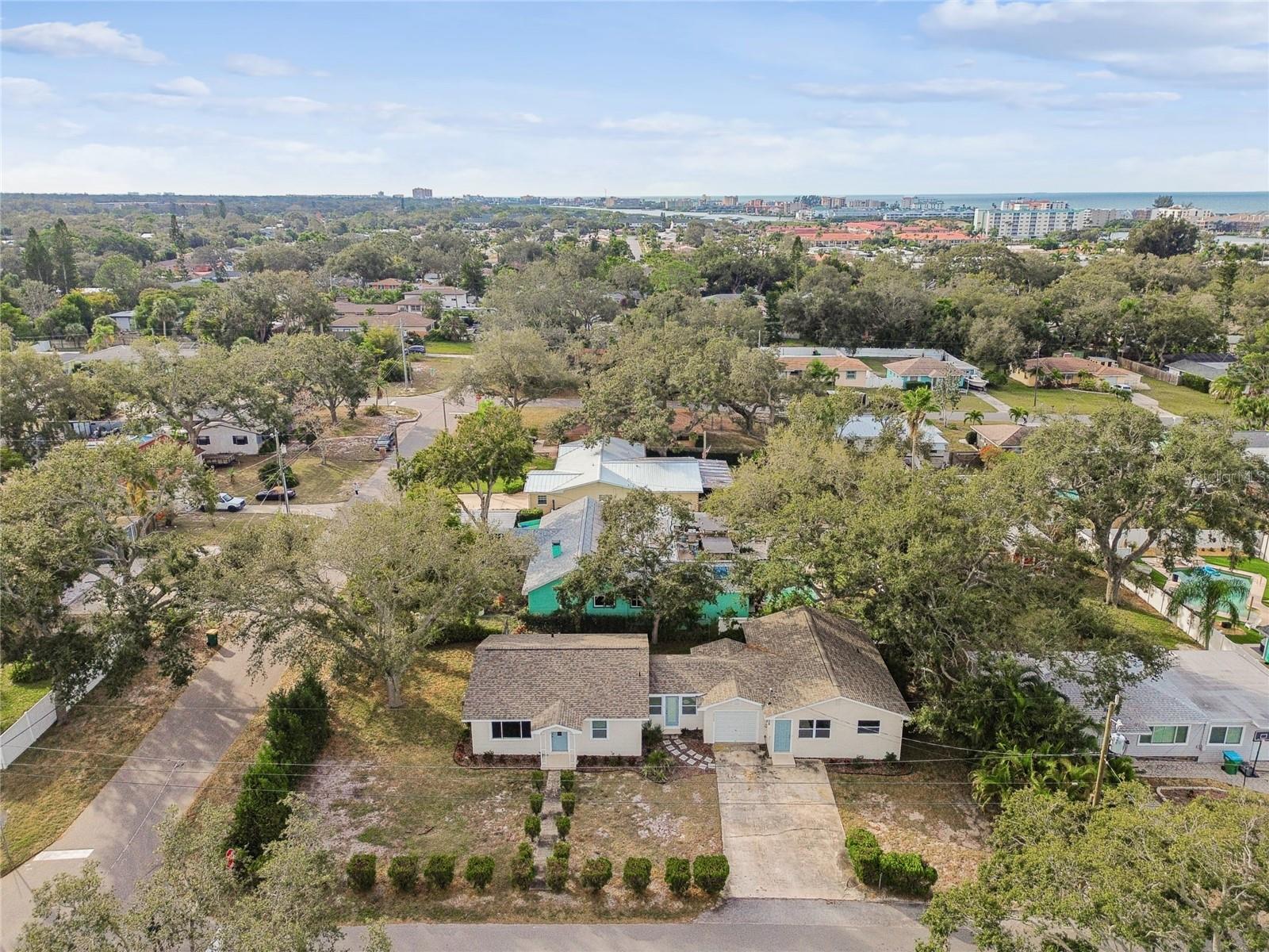 BAYVIEW ESTATES OF INDIAN ROCKS 1ST ADD - Residential