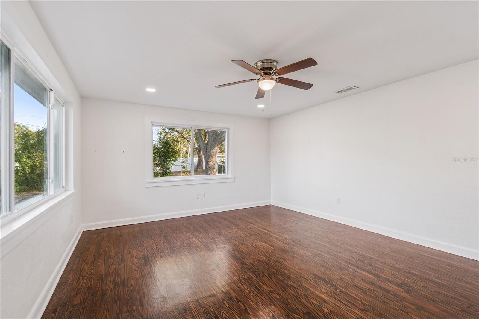 BAYVIEW ESTATES OF INDIAN ROCKS 1ST ADD - Residential